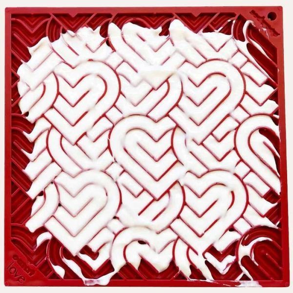 Силіконовий килимок для злизування ласощів SodaPup - Love Hearts E-Mat, червоний S 769045622 фото