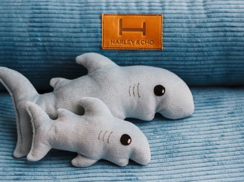 М'яка Іграшка Harley&Cho Акула-Каракула Gray M 46993695 фото